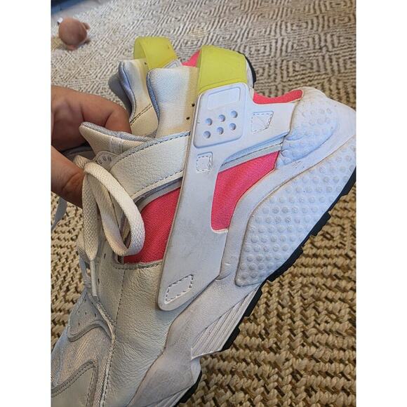 Nike Air Huarache Run Womens Size 11 White Pink Athletic Running Shoes Sneakers - Picture 12 of 16